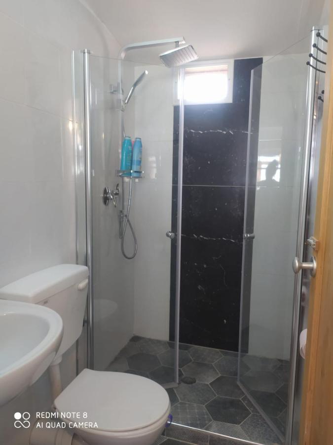 Апартаменты אצל דוד בכפר Kfar Gidon Экстерьер фото